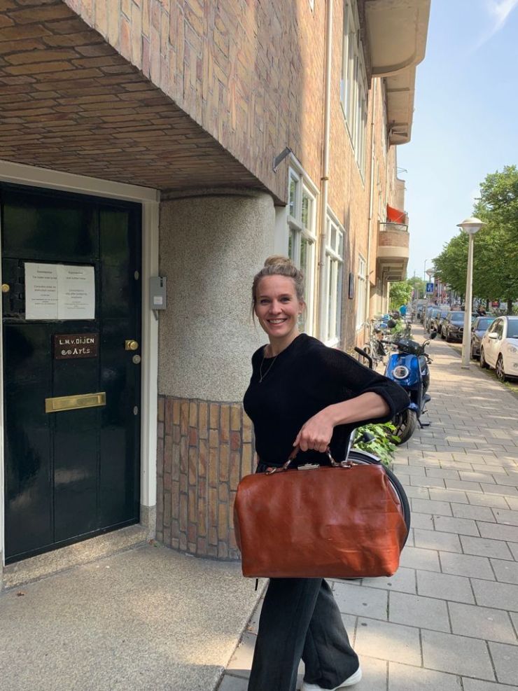 Dr Marleen Roos.jpeg